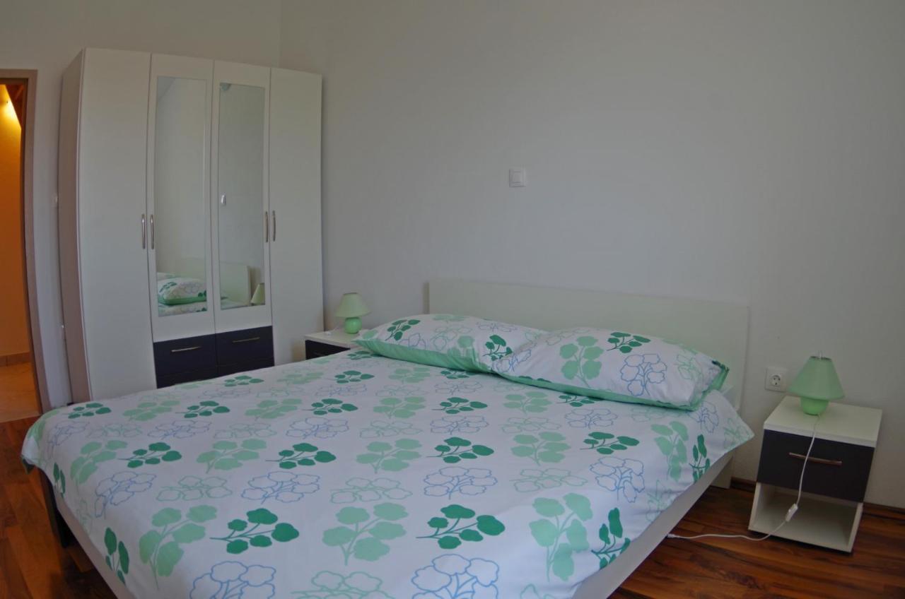 Holiday Apartments In House Sanja Rakalj Exterior foto