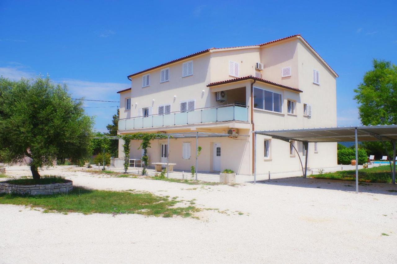 Holiday Apartments In House Sanja Rakalj Exterior foto